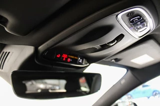 Volvo V60 Volvo V60 2.0 T6 Recharge AWD R-Design HEICO | PANO | B&W - afbeelding nr 40