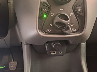 Peugeot 108 Peugeot 108 1.0 e-VTi Active, groot scherm, a.camera, airco - afbeelding nr 10