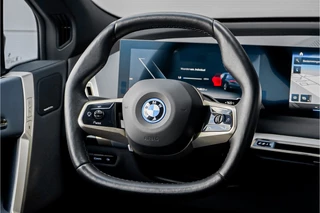 BMW iX SkyLounge Laser Driving Ass Prof Trekhaak M-Sport - afbeelding nr 24