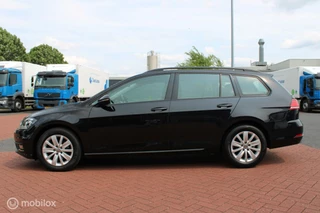 Volkswagen Golf Volkswagen Golf Variant 1.0 TSI Trendline Business, Pdc Voor + achter + Trekhaak, Navi + app Connect, Cruise, Clima, LMV - afbeelding nr 3