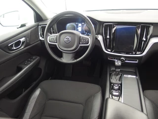 Volvo V60 PANORAMADAK / FULL LED / CARPLAY / HARMAN-KARDON / CAMERA / DAB+ / NL-AUTO - afbeelding nr 25