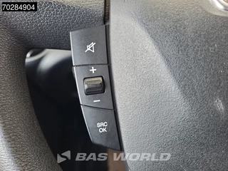 Iveco Daily Iveco Daily 35S18 3.0L Automaat 180PK Airco Cruise 3,5t Trekgewicht Euro6 APK 05-2026 9m3 Airco Cruise control - afbeelding nr 17