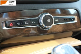 Volvo XC90 Volvo XC90 2.0 T8 Twin Engine AWD Inscription Luchtvering carplay stoel ventilatie - afbeelding nr 41