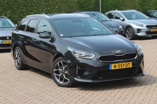 Kia Ceed Sportswagon Kia Ceed Sportswagon 1.5 T-GDi GT-Line / Camera / Apple CarPlay / Keyless / 17'' / Stuurverwarming / Getint glas / DAB / Stoelverwarming - afbeelding nr 37