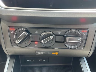 SEAT Arona SEAT Arona 1.0 TSI Style, Nav, Camera, Carplay, Stoelverwarming - afbeelding nr 24