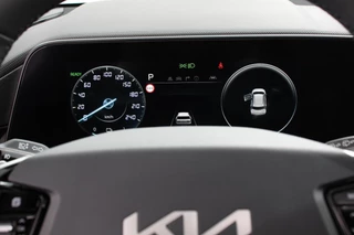 Kia Niro EV Kia Niro EV DynamicPlusLine 64.8 kWh Nieuw Model! | Navigatie Half Leder Schuif-kantel dak Electrisch bedienbare achterklep DAB Led Camera - afbeelding nr 11