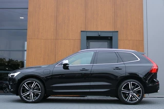 Volvo XC60 Volvo XC60 2.0 T8 Twin Engine AWD R-Design | Pano | Trekhaak - afbeelding nr 2