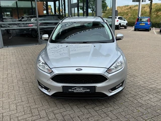 Ford Focus Ford Focus 1.5 TDCI TREND AIRCO NAVI PDC. - afbeelding nr 12