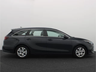 Kia Ceed Sportswagon Kia Ceed Sportswagon 1.0 T-GDi DynamicLine FULL LED / CAMERA / NAVI / CLIMA / PDC / CRUISE / BLUETOOTH / DAB+ / CARPLAY / NL-AUTO - afbeelding nr 17