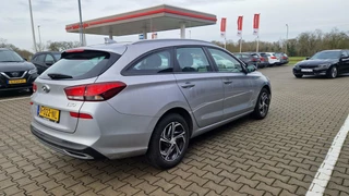 Hyundai i30 Hyundai i30 Wagon 1.0 T-GDi MHEV Comfort Smart Station|Camera|Navi|Clima - afbeelding nr 4