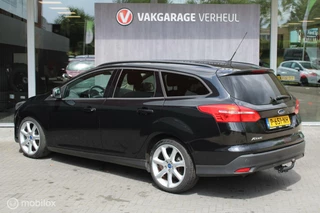 Ford Focus Ford Focus Wagon 1.0 Titanium Edition|125Pk|Trekhaak|Navi - afbeelding nr 2