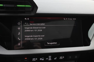 Audi RS3 Audi RS3 Limousine 2.5 TFSI quattro / Verlengd Garantie / Milltek / Keramisch / Panoramadak / Camera / Head-up / B&O / Matrix LED / ACC / Leder - afbeelding nr 26