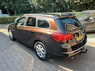 Opel Astra Opel Astra Sports Tourer 1.4 Turbo 140pk Edition Navi, Clima, Trekhaak, LMV - afbeelding nr 8