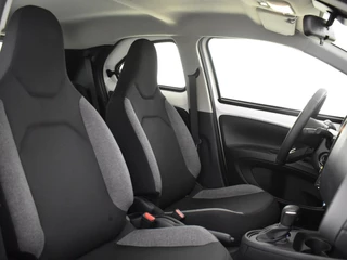 Toyota Aygo Toyota Aygo X 1.0 VVT-i S-CVT Play Automaat | Camera - afbeelding nr 19