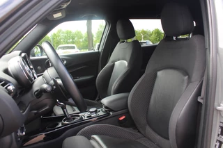 MINI Clubman MINI Clubman Mini 2.0 Cooper S Chili Serious Business / Leder / 19'' / Navigatie / Keyless / Getint glas / Parkeerhulp V+A / Stoelverwarming / DAB / Cruise Control - afbeelding nr 4