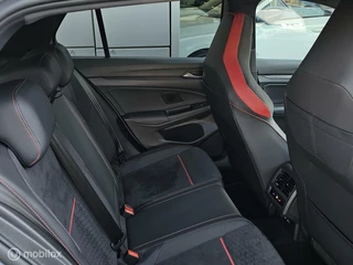 Volkswagen Golf Volkswagen Golf 2.0 TSI GTI Clubsport 45 Pano/Akrapovic/HUD/H&K - afbeelding nr 4