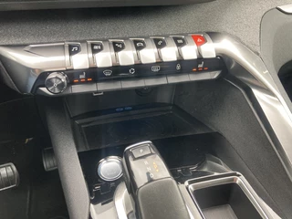 Peugeot 5008 Peugeot 5008 1.2 Premium 7 Persoons Automaat Leer Stoelverwarming LED - afbeelding nr 10