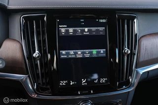 Volvo V90 Volvo V90 2.0 B4 Business Pro | Massage | Trekhaak | Stoelkoeling | Pine grey | NL auto NAP | Camera | Leder | LED | Rijklaar | - afbeelding nr 32
