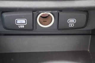 Hyundai i10 Hyundai i10 1.0 Comfort 5-zits Carplay/Airco 