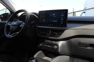 Ford Kuga | BLIS | B&O | Trekhaak | Navigatie | Winterpack - afbeelding nr 6