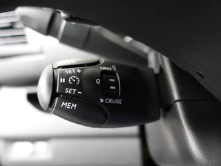 Peugeot Expert Peugeot Expert 180PK Automaat L3 Premium Dubbele Cabine Navigatie Trekhaak Parkeersensoren Apple Carplay Cruise control Airco - afbeelding nr 28