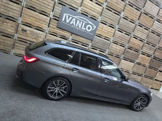BMW 3 Serie BMW 3-serie 330e xDrive High Executive HUD Leder Navi Carplay Clima Cruise 18