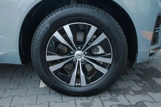 Volvo XC60 Volvo XC60 2.0 T6 Plug-in hybrid AWD Core Bright|LongRange|Clima|Pano|Camera - afbeelding nr 17