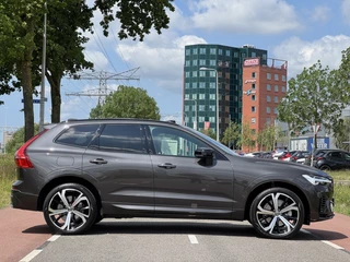 Volvo XC60 Volvo XC60 2.0 T8 Plug-in Hybrid AWD R-Design Pano H&K Leder - afbeelding nr 10