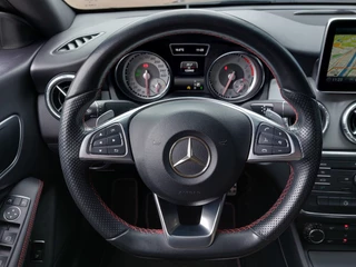 Mercedes-Benz CLA 180 122pk Automaat Ambition AMG-Line | Origineel NL | Navi | Bi-Xenon | Airco | Cruise | Bluetooth Carkit+Streaming | Pdc V+A+Assist | Licht+Regensensor | 18''lm - afbeelding nr 11