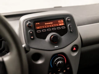 Peugeot 108 Peugeot 108 1.0 e-VTi Active Sport (AIRCO, ELEK RAMEN, BLUETOOTH, SPORTSTOELEN, START/STOP, NIEUWE APK, NIEUWSTAAT) - afbeelding nr 8