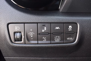 Hyundai Kona Hyundai Kona 1.6 GDI HEV Fashion Cam/Navi/Pdc/Heads-up/trekhaak 