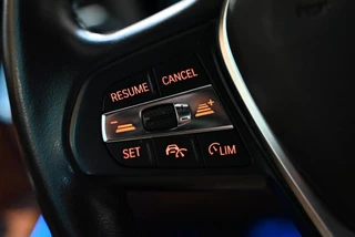 BMW 3 Serie BMW 3-serie Touring 320i High Executive Edition - Adaptive Cruise Control - Memory - Panoramadak - El. Trekhaak - Dashboard Leder - afbeelding nr 14