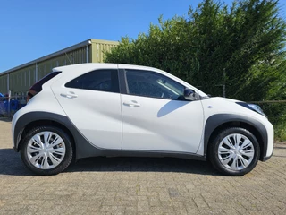 Toyota Aygo Toyota Aygo X 1.0 VVT-i MT Play, 1e Eig! Camera! Carplay! Zondag OPEN! - afbeelding nr 5