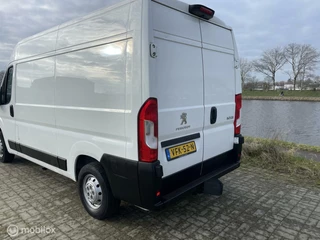 Peugeot Boxer Peugeot Boxer Bestel 330 2.2 BlueHDi 120 L2H2 Premium - afbeelding nr 3