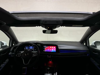 Volkswagen Golf Volkswagen Golf 1.5 eTSI 3x R-Line Pano Carplay Sfeer ACC NAP - afbeelding nr 31