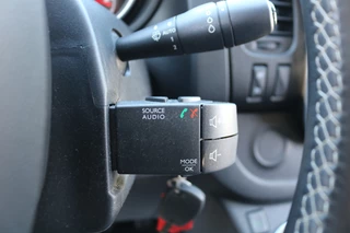 Opel Vivaro - afbeelding nr 25