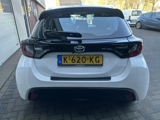 Toyota Yaris Toyota Yaris 1.5 Hybrid Active CARPLAY/ECC *ALL-IN PRIJS* - afbeelding nr 6