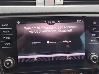 Škoda Octavia Škoda Octavia Combi 1.0 TSI Greentech Ambition Business | LED | Trekhaak | Navi | PDC | App-connect | - afbeelding nr 17