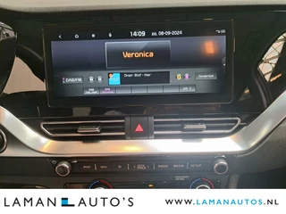 Kia Niro Kia Niro 1.6 GDi 141pk Hybrid ExecutiveLine Aut. | Open dak Leder CarPlay JBL ECC Nav ACC 18