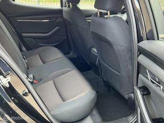 Mazda 3 Mazda 3 2.0 e-SkyActiv-G | 360°Camera | HUD | Stuurverw. | Stoelverw. | 1e eignr. | Dealeronderh. - afbeelding nr 35