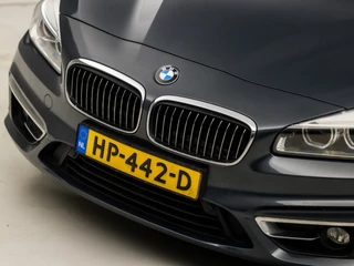 BMW 2 Serie 225Pk Automaat (PANORAMADAK, GROOT NAVI, HEAD-UP DISPLAY, LEDER, STOELVERWARMING, ADAPTIVE CRUISE, SPORTSTOELEN, NIEUWE APK, CRUISE, ZWART HEMEL, NIEUWSTAAT) - afbeelding nr 26