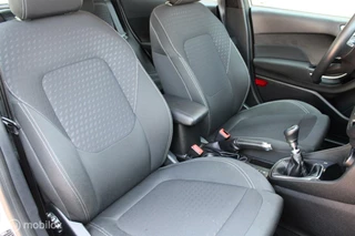 Ford Fiesta Ford Fiesta 1.0 EcoBoost Titanium 100 PK, Trekhaak, Adaptief cruise, Pdc, App connect, Navi, Airco, 16 inch Lmv. - afbeelding nr 6