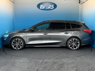 Ford Focus Ford Focus Wagon 1.0 EcoBoost Titanium Business AUTOMAAT - afbeelding nr 2