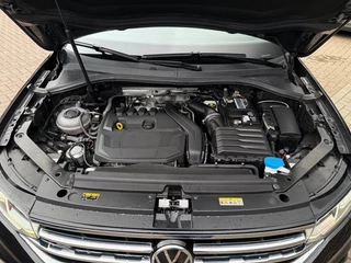 Volkswagen Tiguan Volkswagen Tiguan 1.5 TSI DSG 2x R-LINE Panodak Leer Trekhaak 20 Inch - afbeelding nr 60