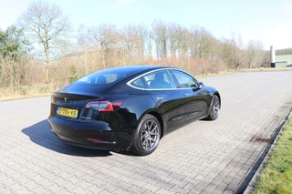 Tesla Model 3 Tesla Model 3 Long Range AWD 75 kWh dual motor autopilot panodak memoryseats met stoelverwarming v+a dab - afbeelding nr 3