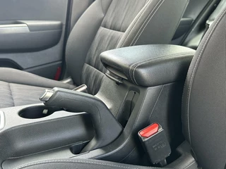 Kia Sportage Kia Sportage 1.6 GDI First Edition | Airco | Trekhaak | APK 08-2026 - afbeelding nr 12