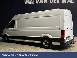 Volkswagen Crafter Volkswagen Crafter 2.0 TDI 141pk L4H3 L3H2 Euro6 ** Airco | 3000kg trekhaak | Cruisecontrol | Parkeersensoren Bijrijdersbank - afbeelding nr 2