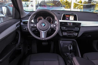 BMW X1 ➡️ BMW X1 sDrive18i F48 Executive | 2e eigenaar | Trekhaak | Sportstuur | DAB | Navi | PDC | Cruise-control | Climate | 140 pk | Automaat | 17 inch | Bluetooth | - afbeelding nr 11
