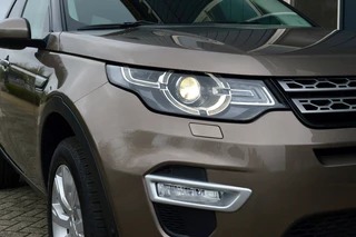 Land Rover Discovery Sport Rijklaarprijs-Garantie Panorama dak Leder navigatie Xenon 1e Eigenaar - afbeelding nr 7