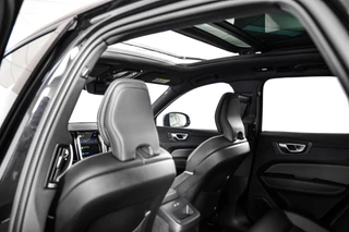 Volvo XC60 | S/K-Panodak | Dig. Cockpit | Adapt. Cruise | Memory Stoelen | Elek. Klep | Stoel-+stuurverw. | Camera | NAV+App. Connect | LM 19